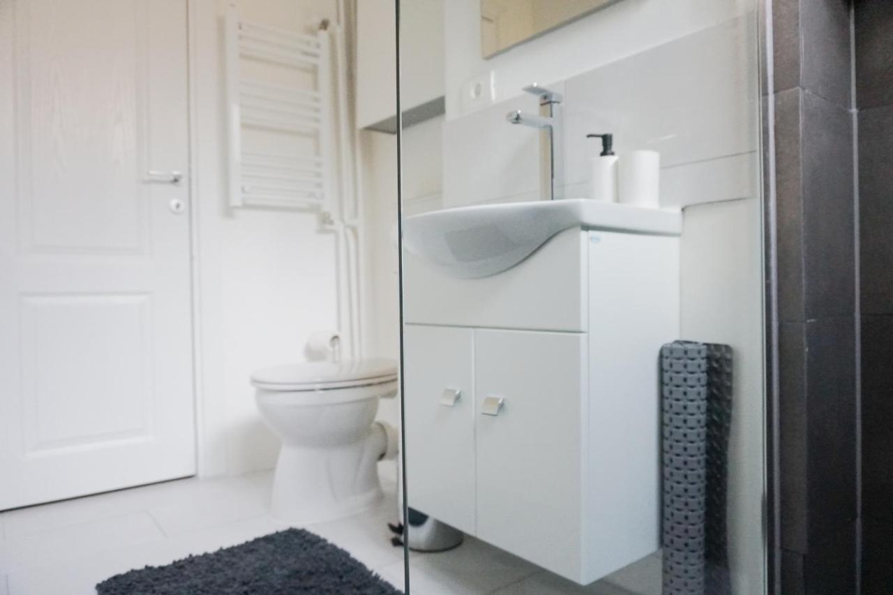 7 Min From City Center - Stecop Residence 3 -Central-Unique-Qb Тимишоара Экстерьер фото